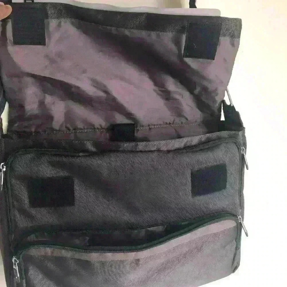 Solo New York Notch Briefcase Shoulder Bag for Macbook Surface Pro Laptop Brown - Picture 4 of 7